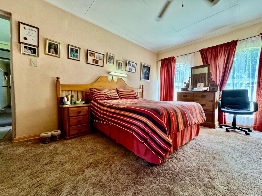 3 Bedroom Property for Sale in Barry Hertzog Park KwaZulu-Natal