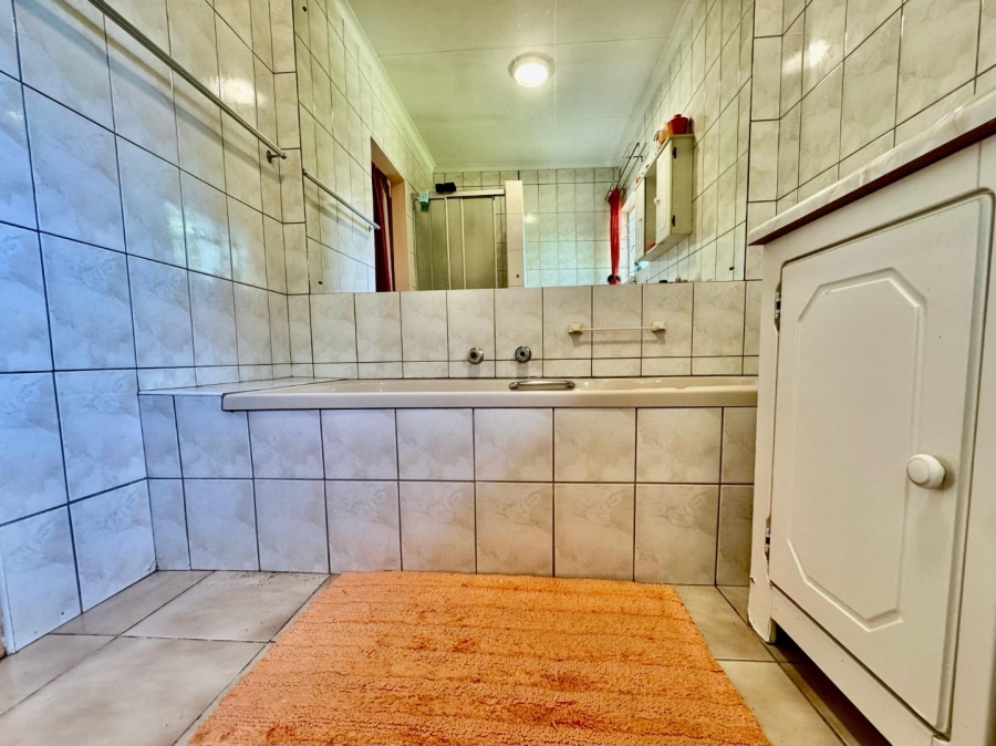 3 Bedroom Property for Sale in Barry Hertzog Park KwaZulu-Natal