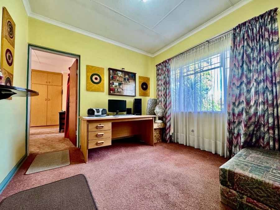 3 Bedroom Property for Sale in Barry Hertzog Park KwaZulu-Natal