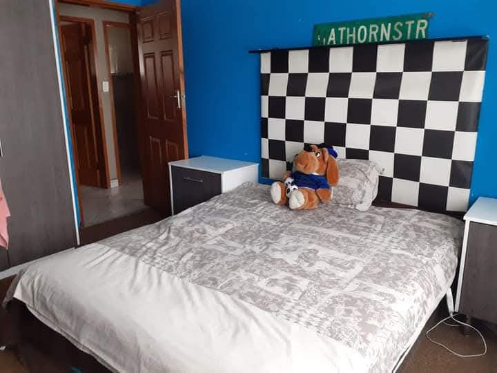 7 Bedroom Property for Sale in Lennoxton KwaZulu-Natal