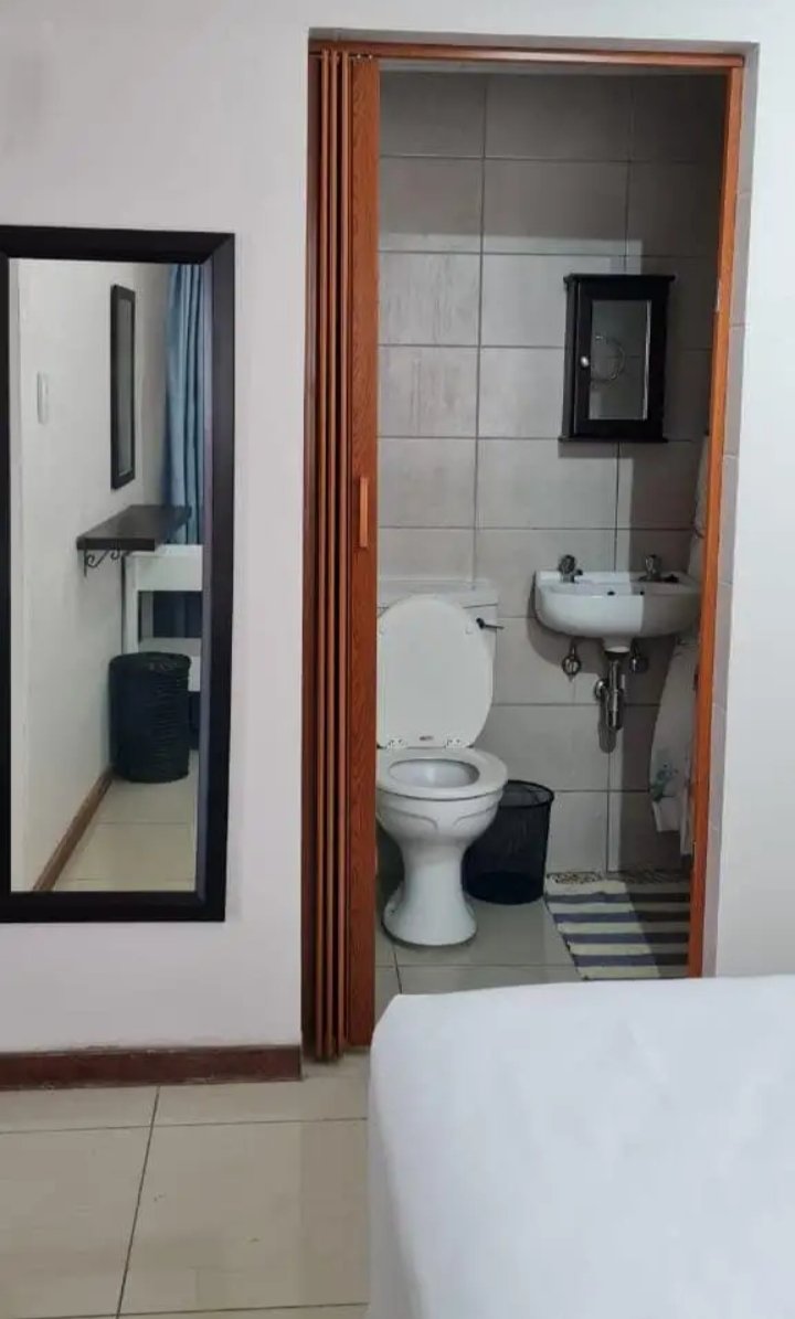 To Let 1 Bedroom Property for Rent in Cowies Hill KwaZulu-Natal