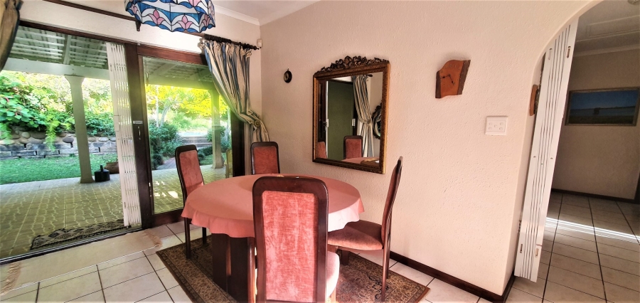 4 Bedroom Property for Sale in Umtentweni KwaZulu-Natal