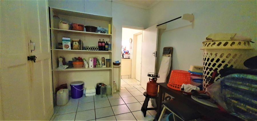 4 Bedroom Property for Sale in Umtentweni KwaZulu-Natal