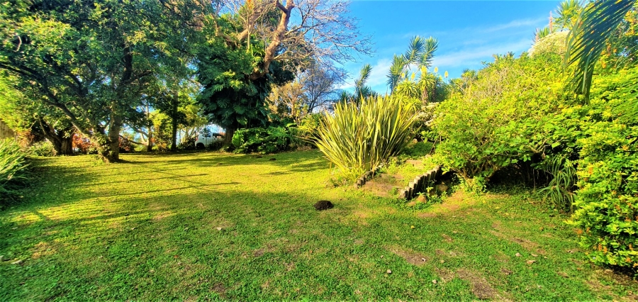 4 Bedroom Property for Sale in Umtentweni KwaZulu-Natal