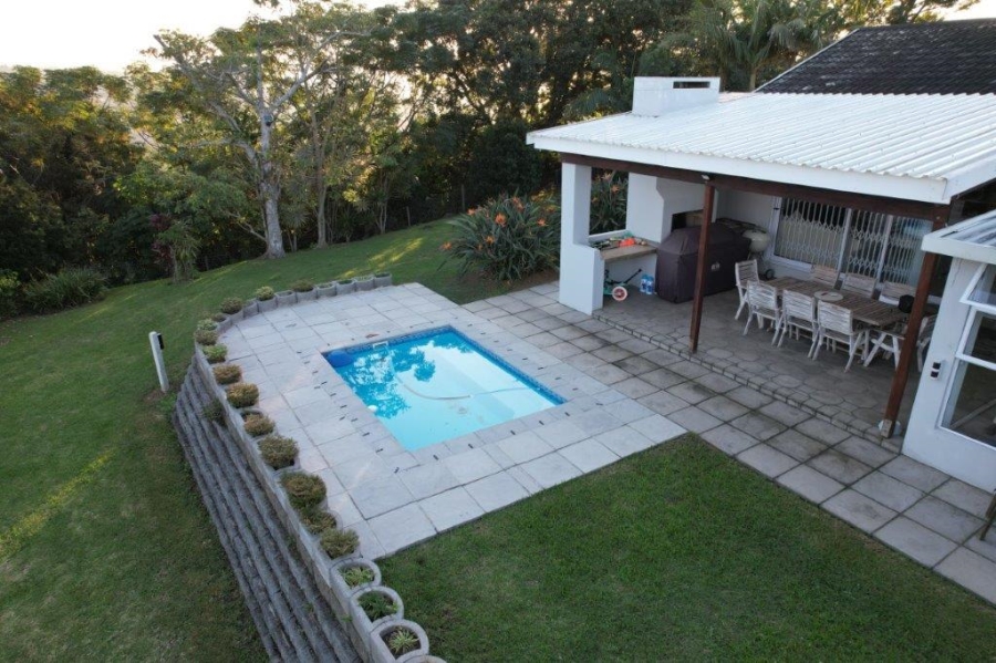 3 Bedroom Property for Sale in Umtentweni KwaZulu-Natal