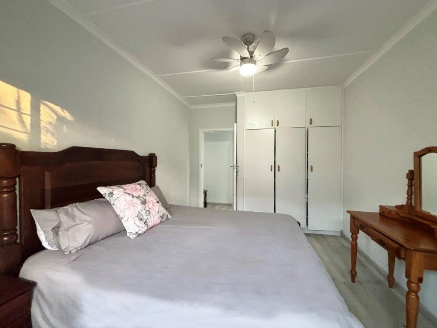 3 Bedroom Property for Sale in Umtentweni KwaZulu-Natal