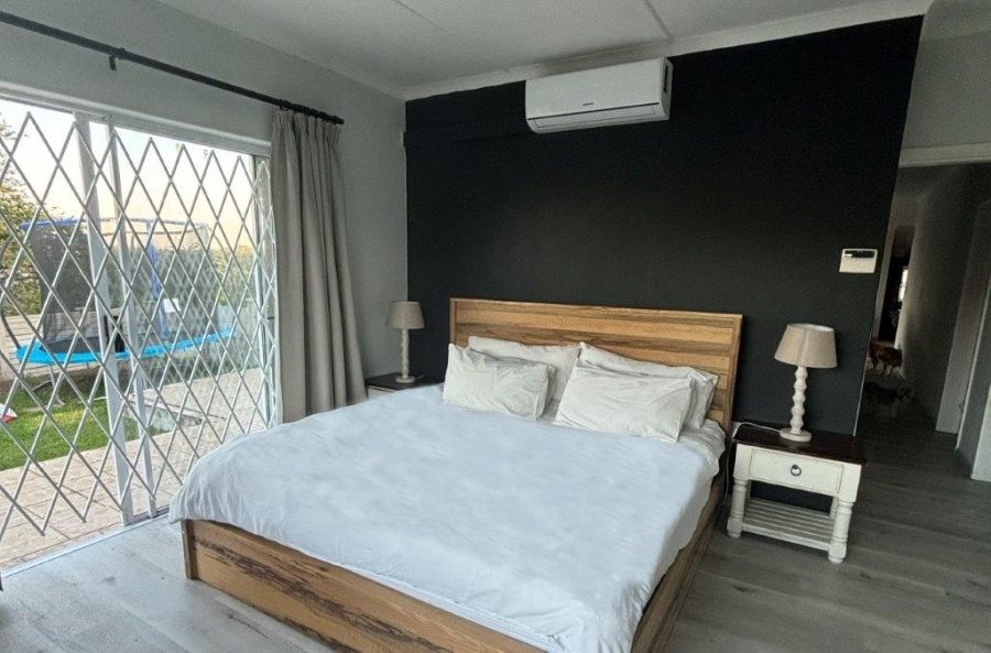 3 Bedroom Property for Sale in Umtentweni KwaZulu-Natal