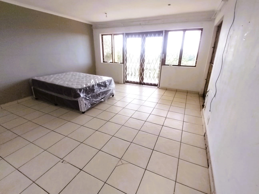 To Let 4 Bedroom Property for Rent in Pumula KwaZulu-Natal