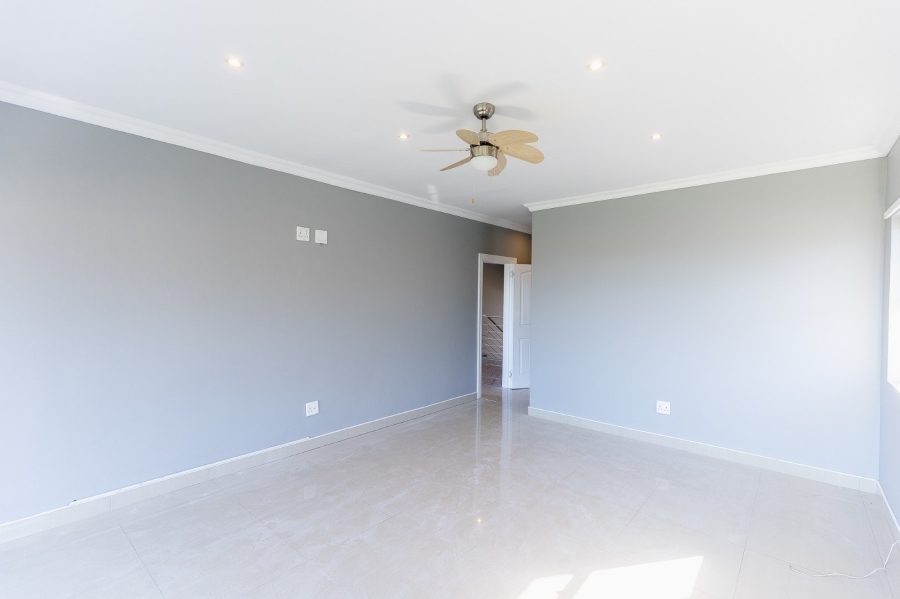 3 Bedroom Property for Sale in Shelly Beach KwaZulu-Natal