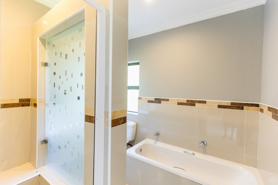 3 Bedroom Property for Sale in Shelly Beach KwaZulu-Natal
