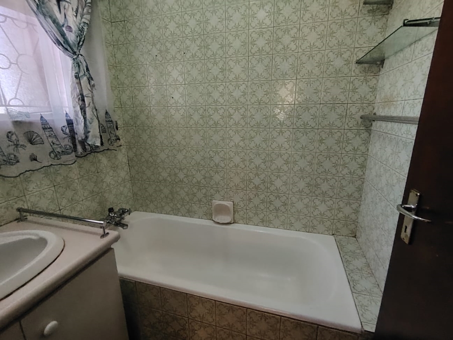 3 Bedroom Property for Sale in Newholme KwaZulu-Natal