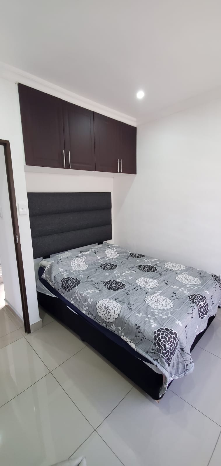 1 Bedroom Property for Sale in Winklespruit KwaZulu-Natal