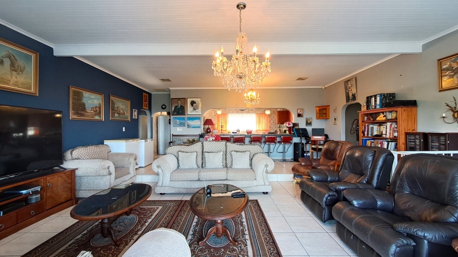 4 Bedroom Property for Sale in Glenmore KwaZulu-Natal