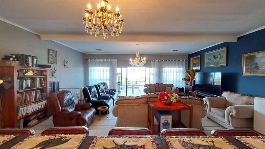 4 Bedroom Property for Sale in Glenmore KwaZulu-Natal