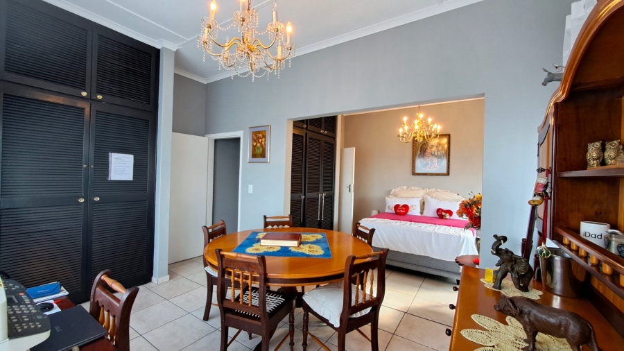 4 Bedroom Property for Sale in Glenmore KwaZulu-Natal