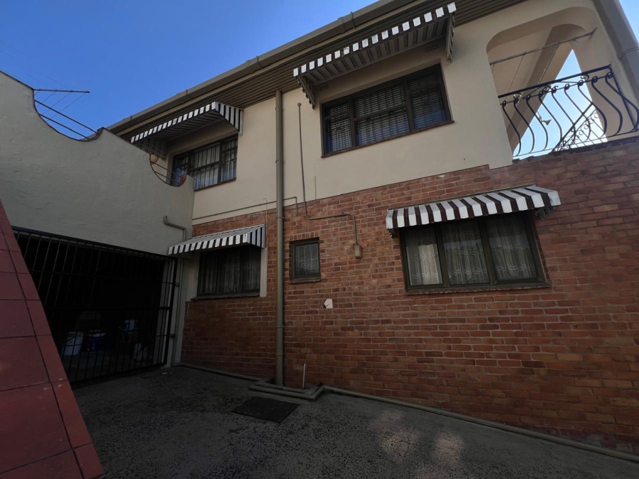 7 Bedroom Property for Sale in Reservoir Hills KwaZulu-Natal