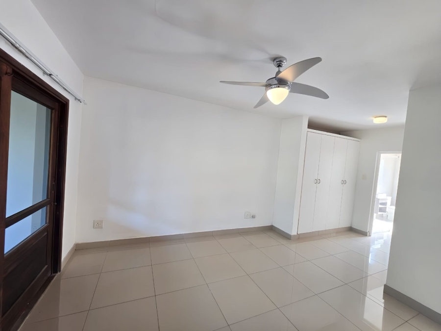 3 Bedroom Property for Sale in Wakenshaw Estate KwaZulu-Natal