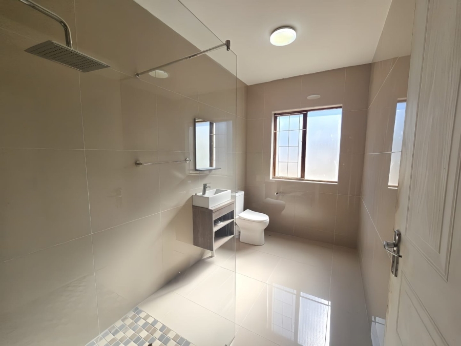 3 Bedroom Property for Sale in Wakenshaw Estate KwaZulu-Natal