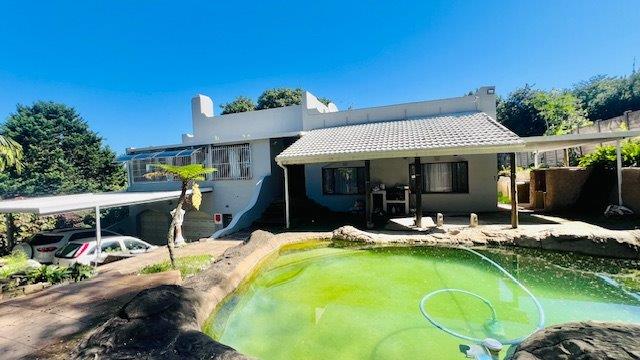 3 Bedroom Property for Sale in Uvongo KwaZulu-Natal