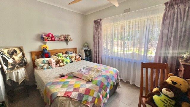 3 Bedroom Property for Sale in Uvongo KwaZulu-Natal