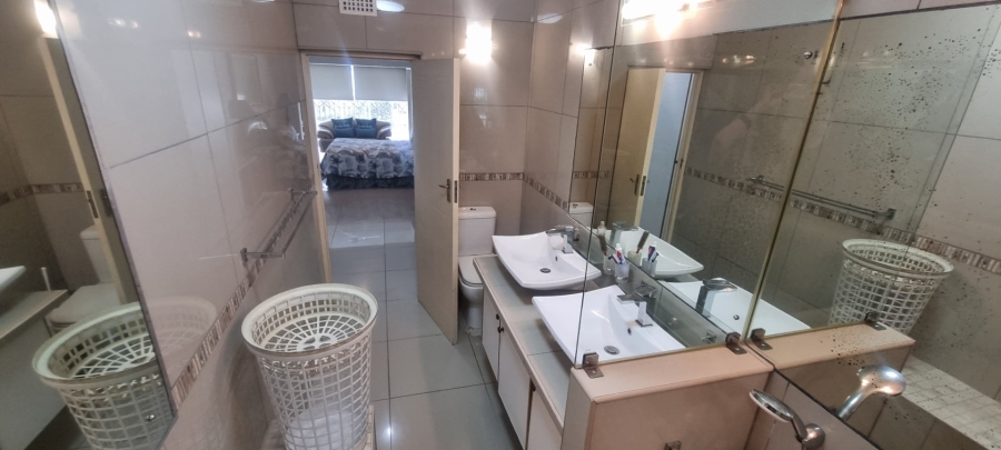 4 Bedroom Property for Sale in Ramsgate KwaZulu-Natal
