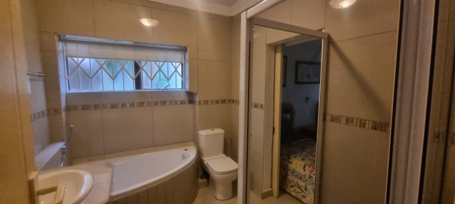 4 Bedroom Property for Sale in Ramsgate KwaZulu-Natal