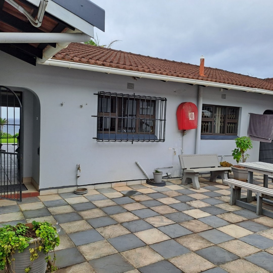6 Bedroom Property for Sale in Scottburgh Central KwaZulu-Natal