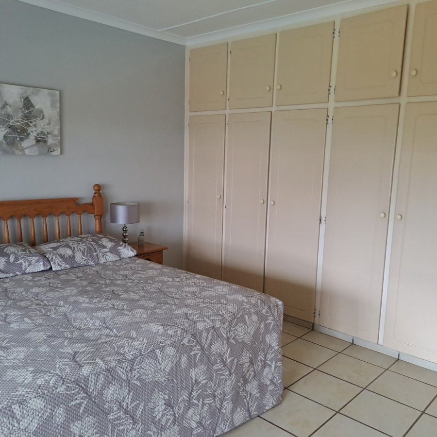 6 Bedroom Property for Sale in Scottburgh Central KwaZulu-Natal