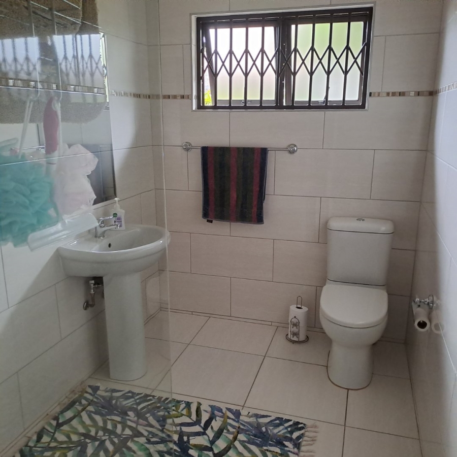 6 Bedroom Property for Sale in Scottburgh Central KwaZulu-Natal