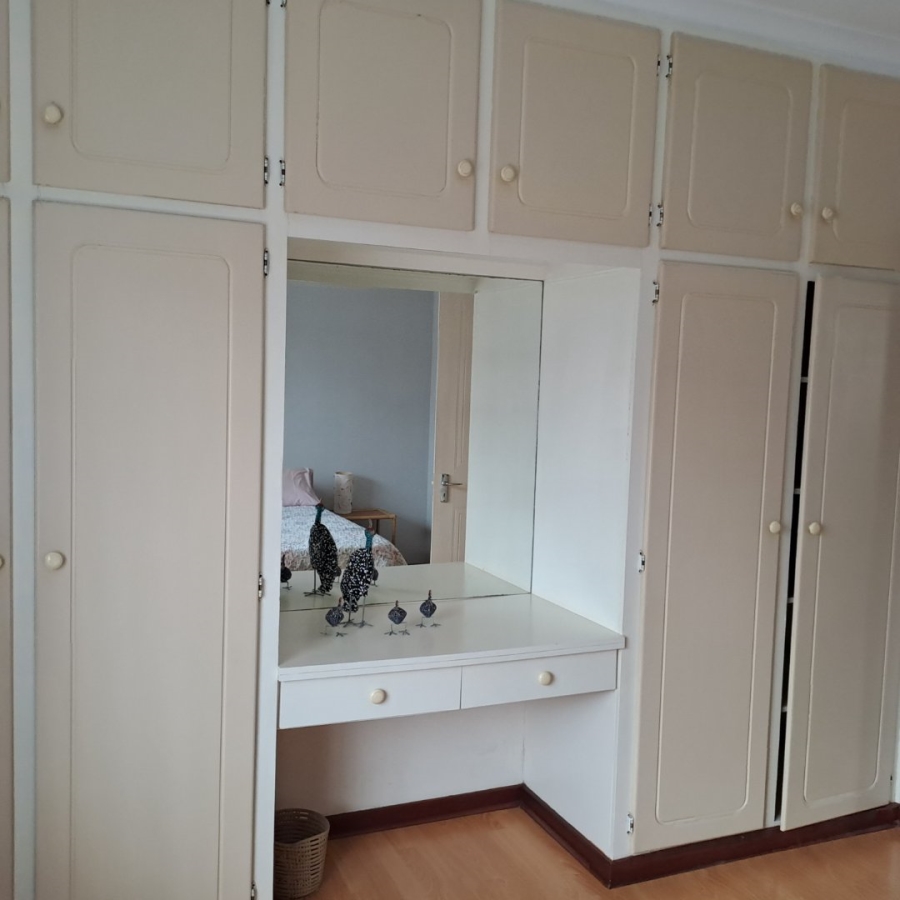 6 Bedroom Property for Sale in Scottburgh Central KwaZulu-Natal