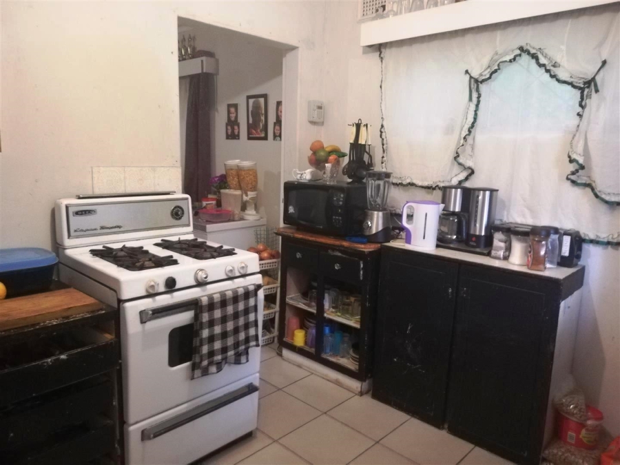 6 Bedroom Property for Sale in Anerley KwaZulu-Natal