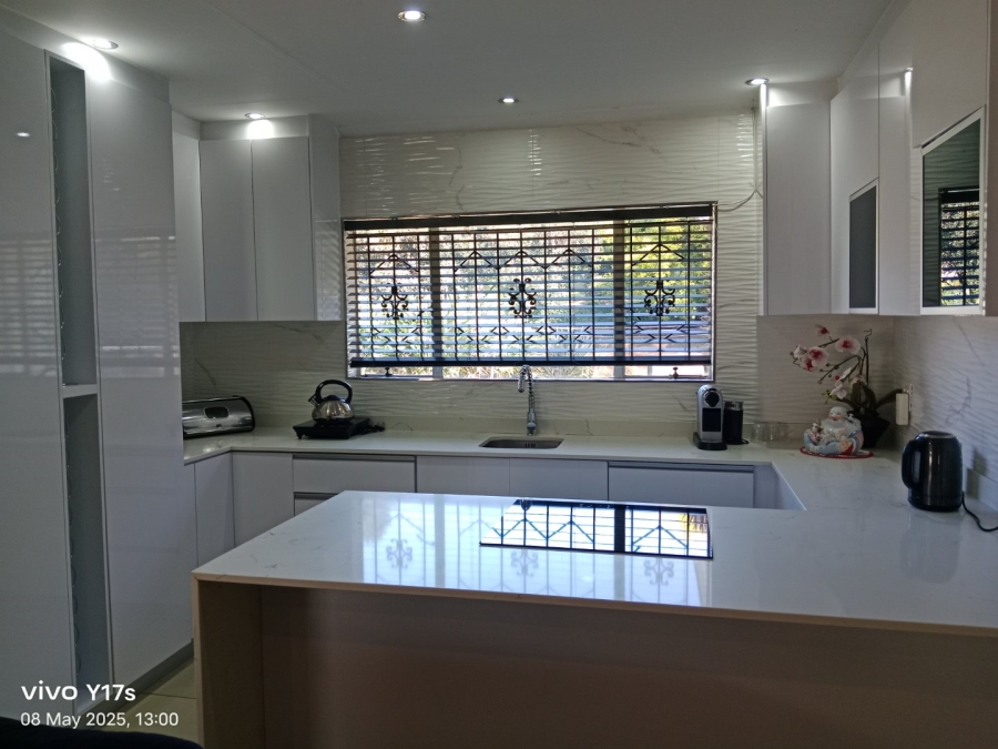 4 Bedroom Property for Sale in Chase Valley KwaZulu-Natal