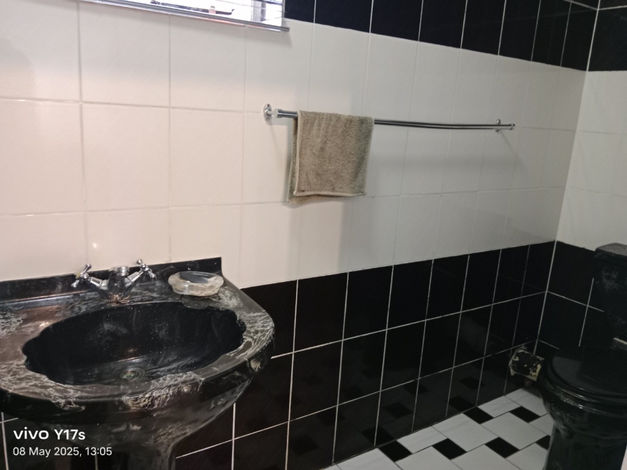 4 Bedroom Property for Sale in Chase Valley KwaZulu-Natal