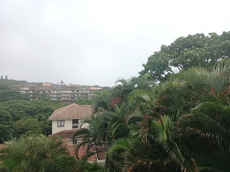 2 Bedroom Property for Sale in Uvongo KwaZulu-Natal