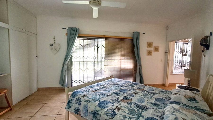 4 Bedroom Property for Sale in Leisure Bay KwaZulu-Natal