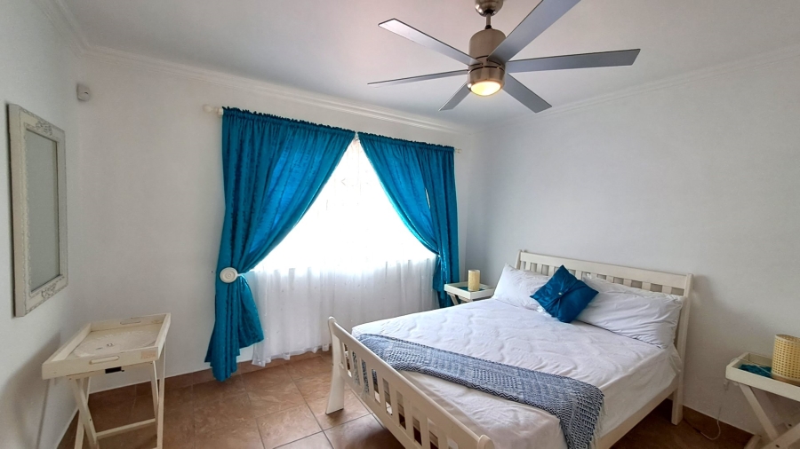 4 Bedroom Property for Sale in Leisure Bay KwaZulu-Natal