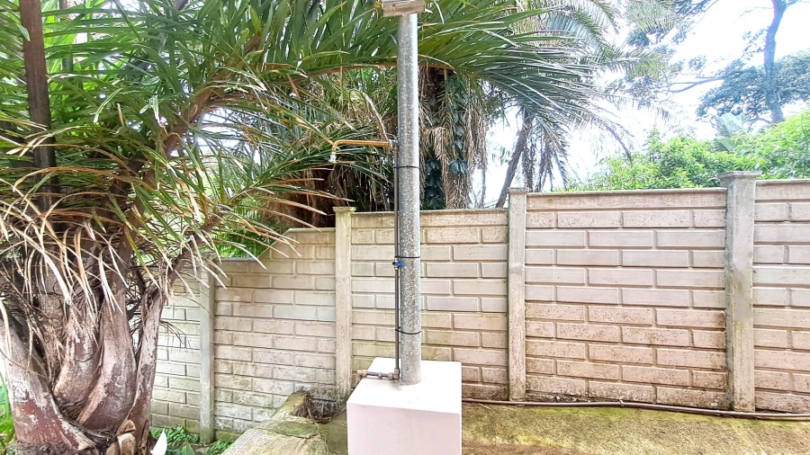 4 Bedroom Property for Sale in Leisure Bay KwaZulu-Natal
