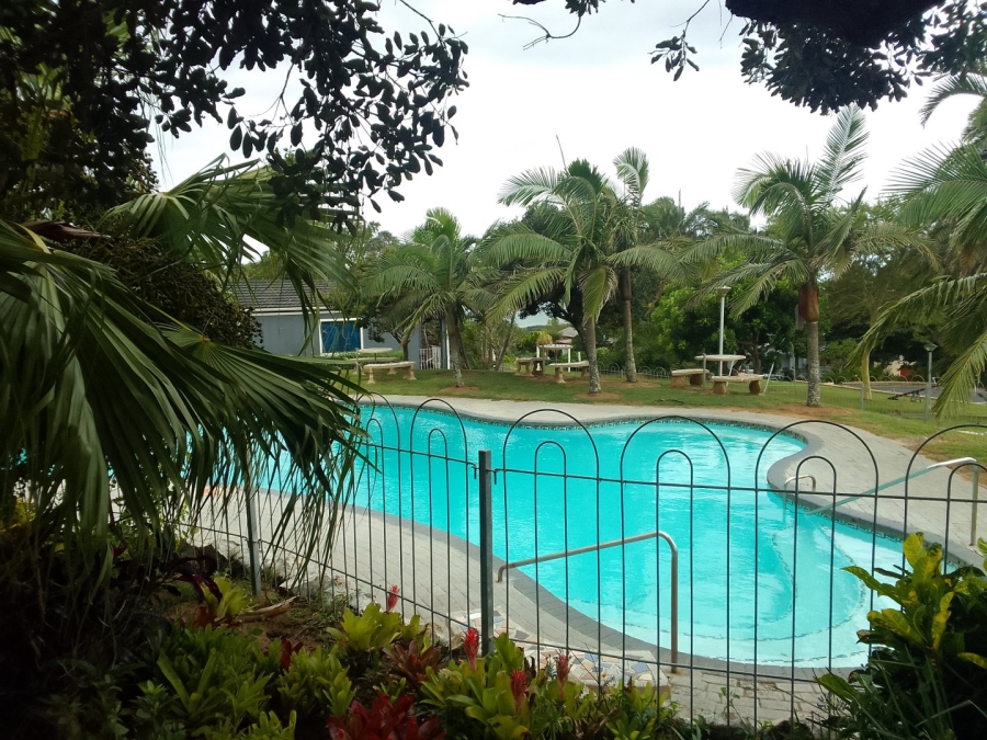 2 Bedroom Property for Sale in Hibberdene KwaZulu-Natal