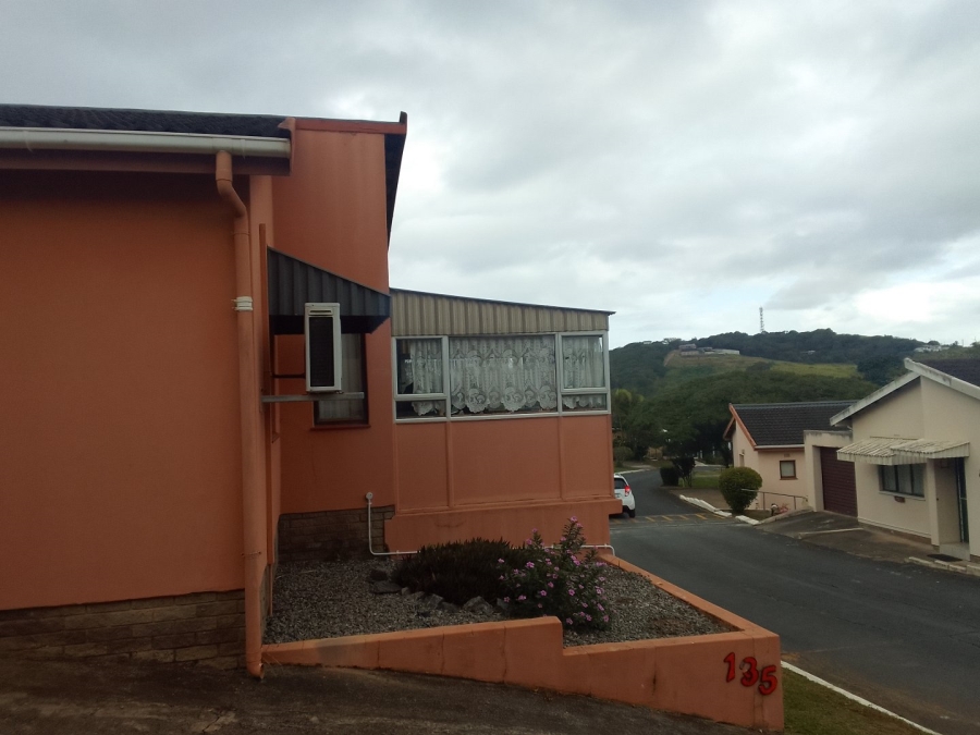 2 Bedroom Property for Sale in Hibberdene KwaZulu-Natal