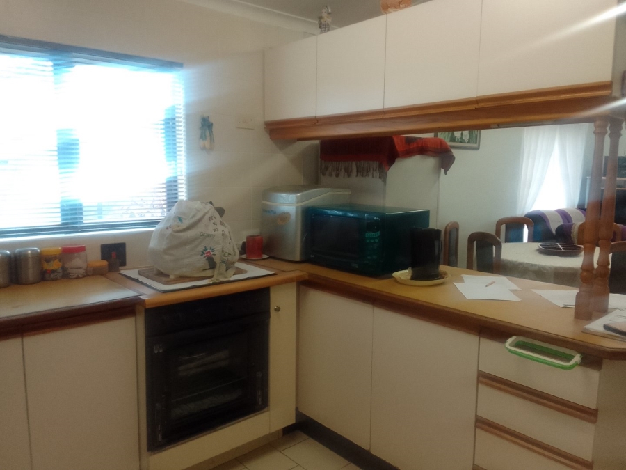 2 Bedroom Property for Sale in Hibberdene KwaZulu-Natal