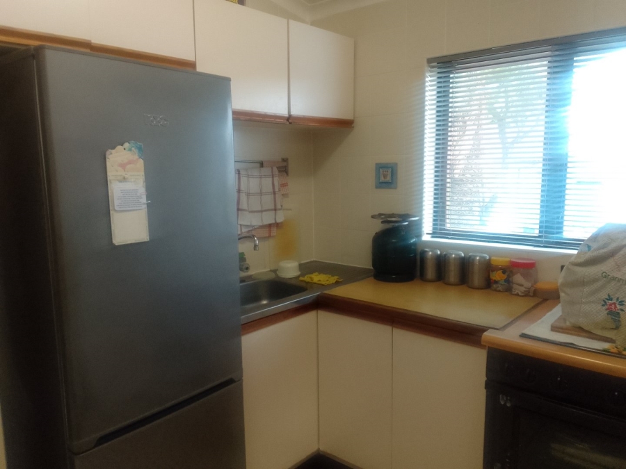2 Bedroom Property for Sale in Hibberdene KwaZulu-Natal