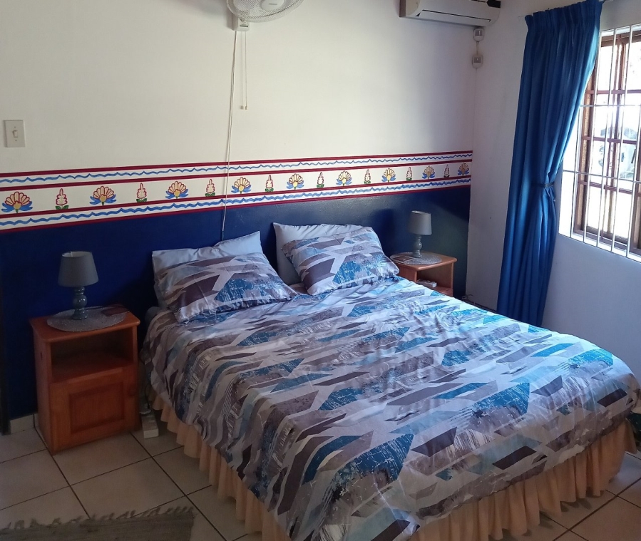2 Bedroom Property for Sale in Umtentweni KwaZulu-Natal