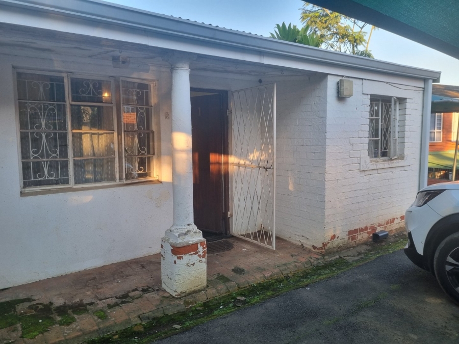 1 Bedroom Property for Sale in Prestbury KwaZulu-Natal