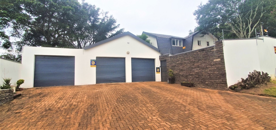 4 Bedroom Property for Sale in Grayleigh KwaZulu-Natal