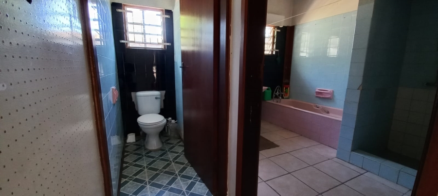 3 Bedroom Property for Sale in Oslo Beach KwaZulu-Natal