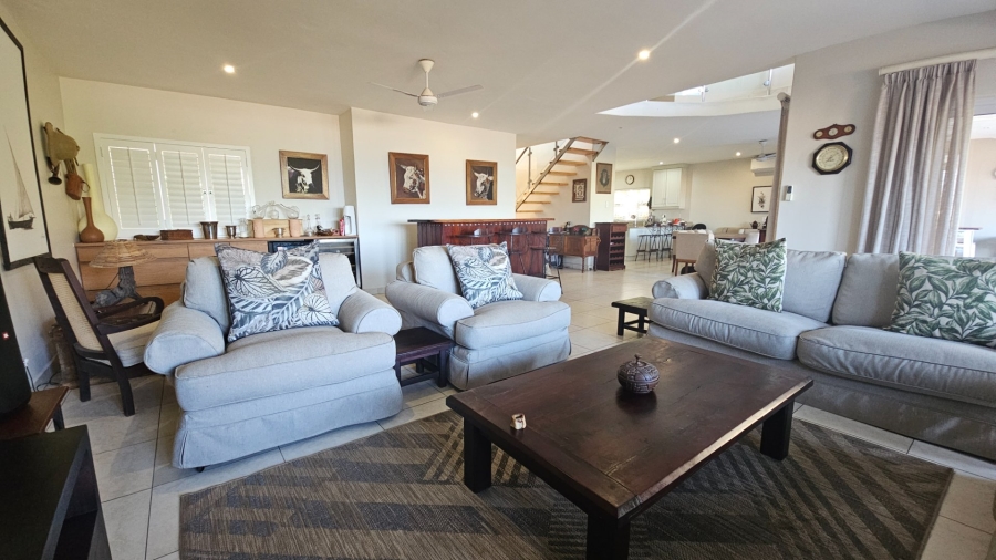 4 Bedroom Property for Sale in Sheffield Beach KwaZulu-Natal