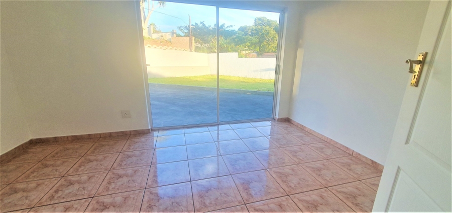 3 Bedroom Property for Sale in Oslo Beach KwaZulu-Natal