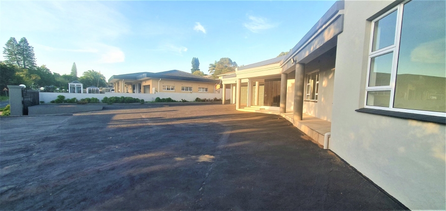 3 Bedroom Property for Sale in Oslo Beach KwaZulu-Natal