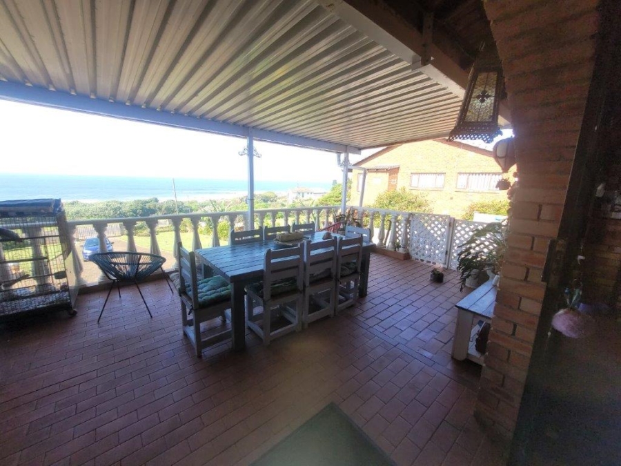 4 Bedroom Property for Sale in Hibberdene KwaZulu-Natal