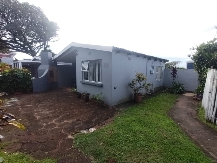 2 Bedroom Property for Sale in Hibberdene KwaZulu-Natal